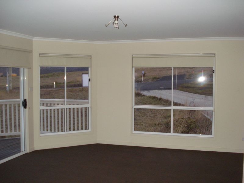 18 Tranquility Drive, Dromedary TAS 7030