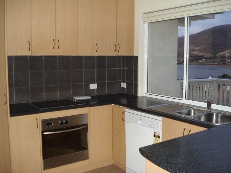 18 Tranquility Drive, Dromedary TAS 7030