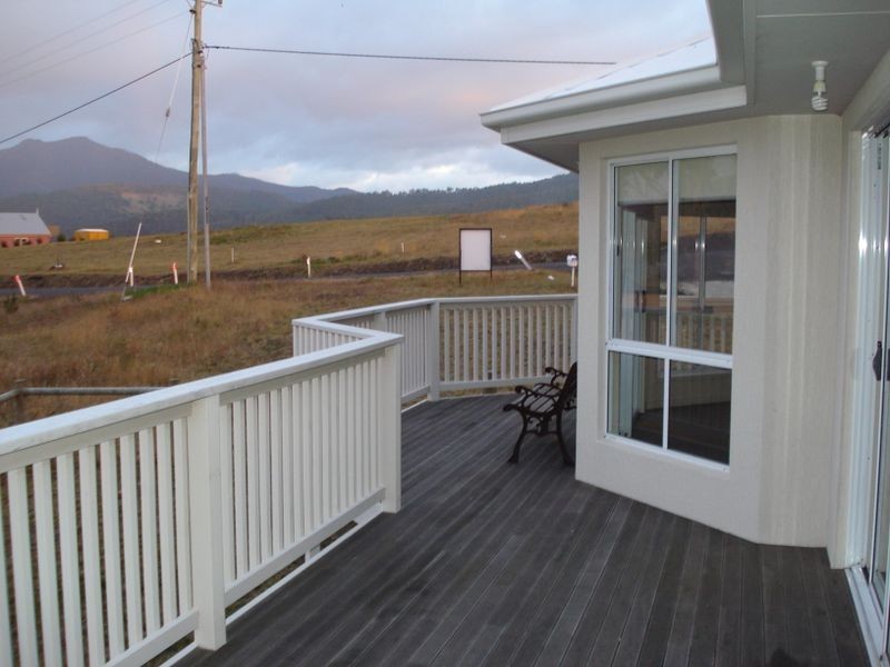 18 Tranquility Drive, Dromedary TAS 7030