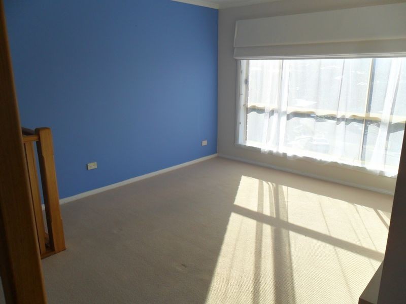 1/52 Rosehill Crescent, Lenah Valley TAS 7008