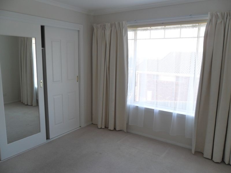 1/52 Rosehill Crescent, Lenah Valley TAS 7008