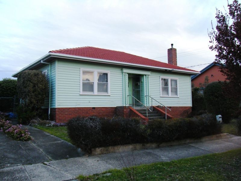 15 St Aubyn Square, Moonah TAS 7009