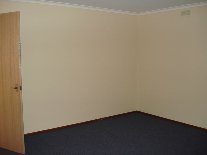 2 Saladin Circle, Clarendon Vale TAS 7019