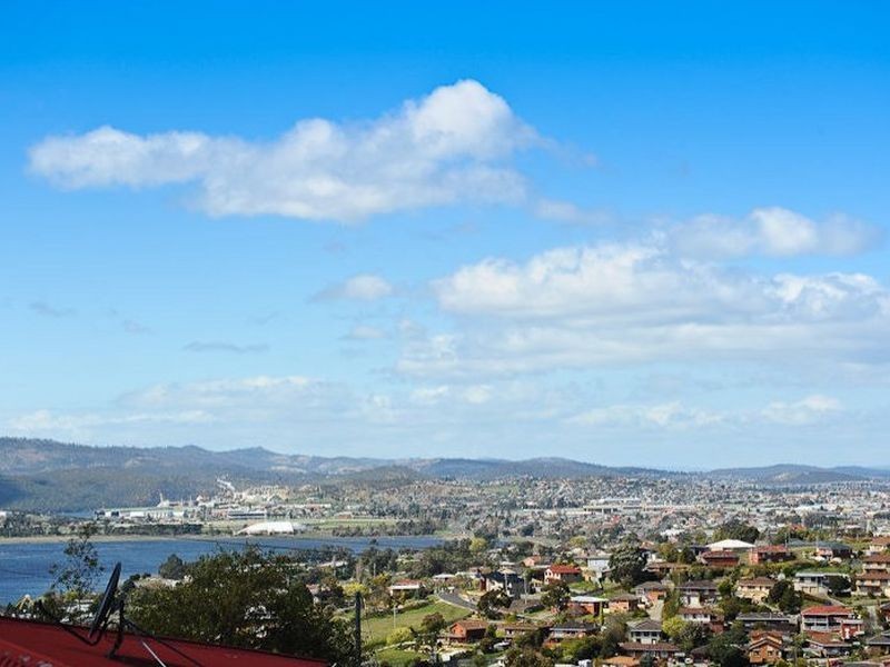 1 Coranga Drive, Chigwell TAS 7011