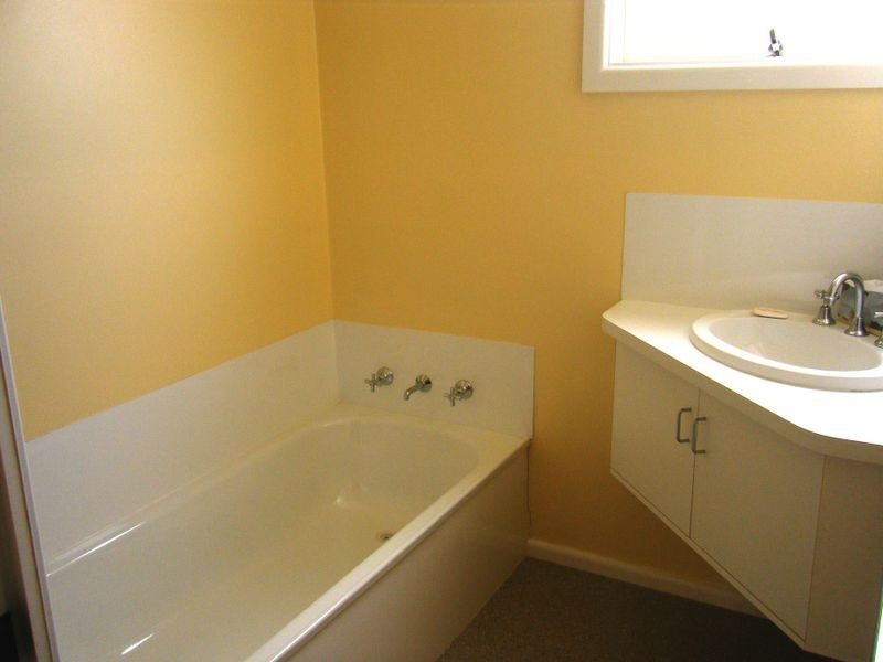 17 Milburn Place, Glenorchy TAS 7010