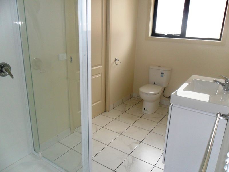 1/33 Queens Parade, Kingston TAS 7050