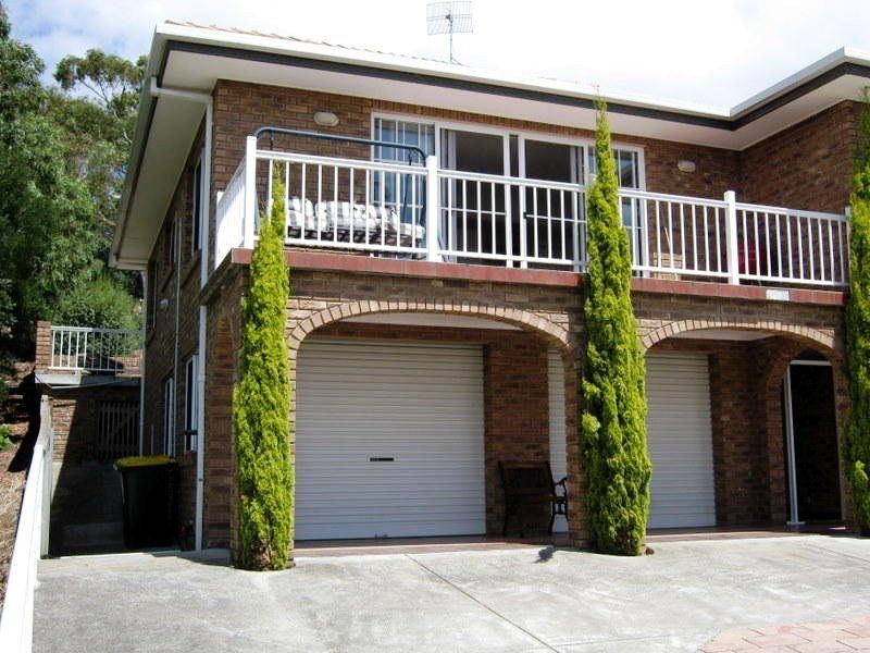 18 Jabez Crescent, Lenah Valley TAS 7008