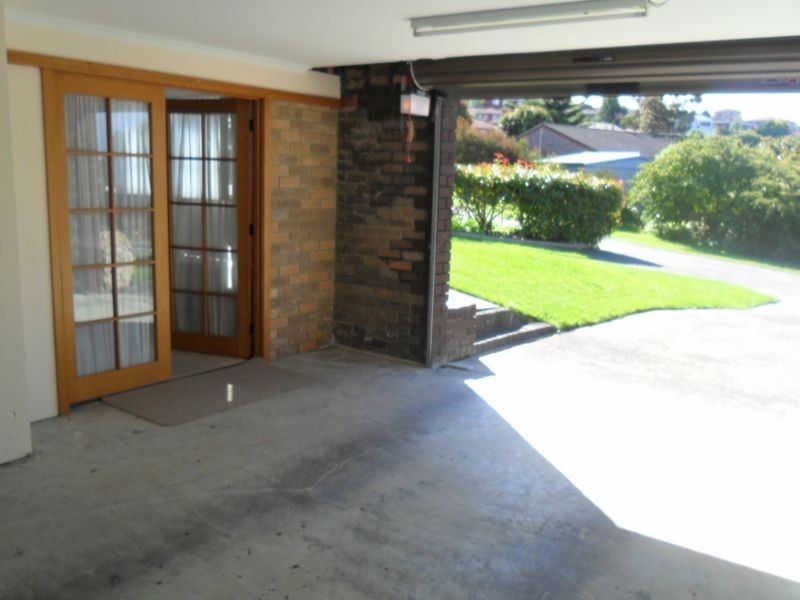 11 Amberley Court, Blackmans Bay TAS 7052