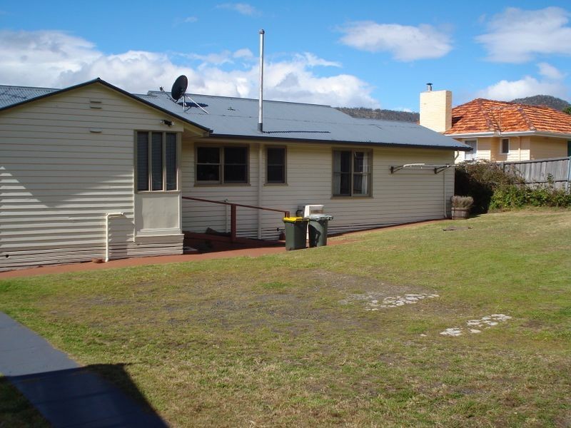 26 Bourneville Crescent, Claremont TAS 7011