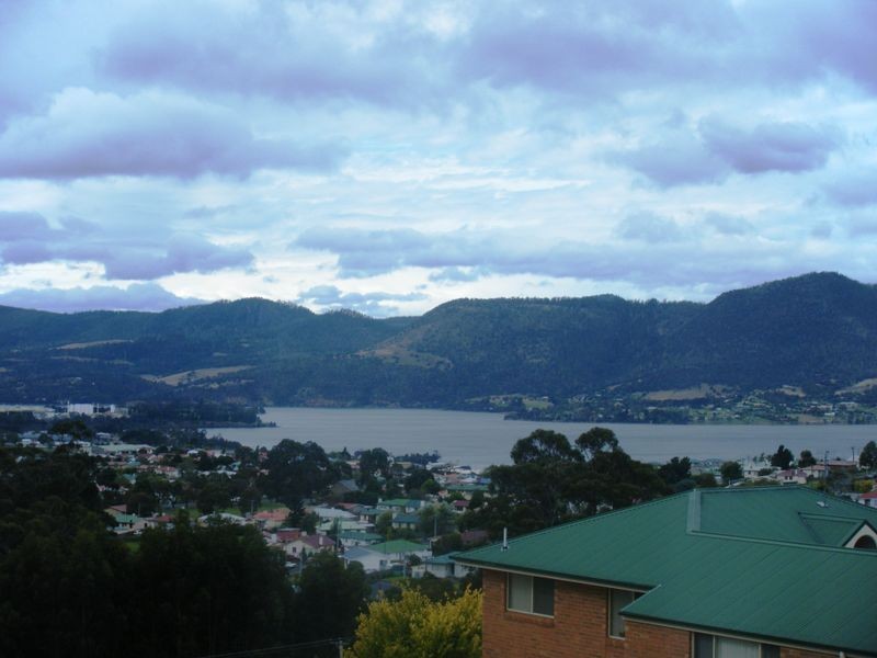 14 Wallcrest Road, Berriedale TAS 7011