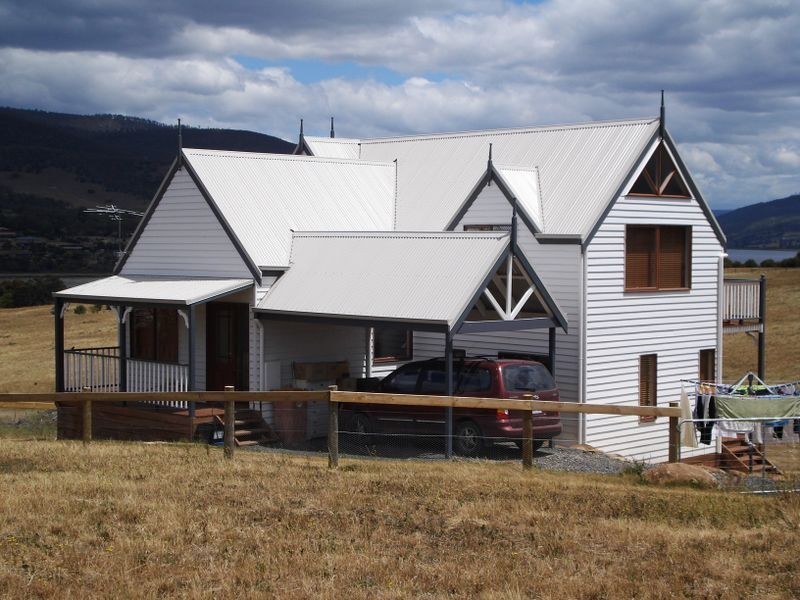 32 Serenity Drive, Dromedary TAS 7030