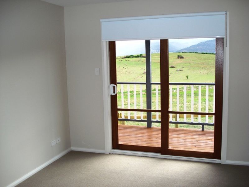 32 Serenity Drive, Dromedary TAS 7030