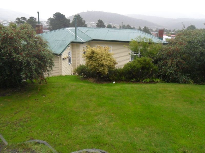 92 Southview Crescent, New Norfolk TAS 7140