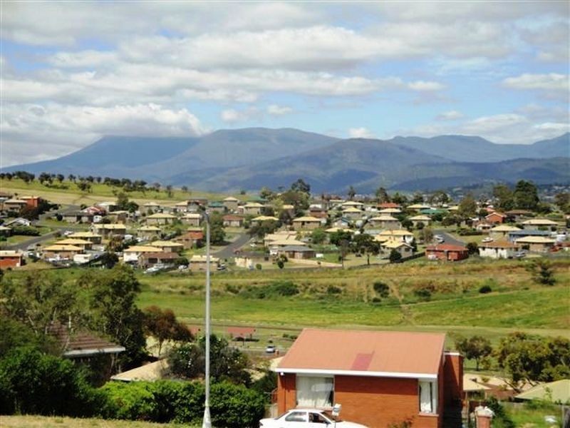 13 Briar Crescent, Gagebrook TAS 7030