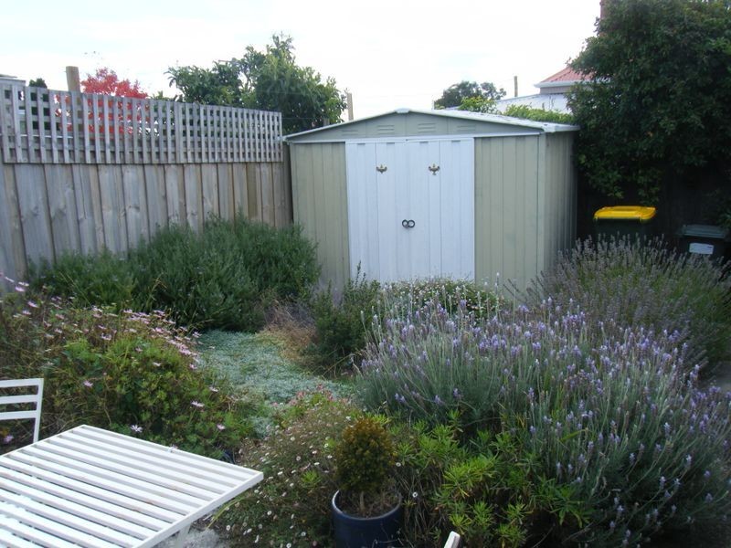 16 Fraser Street, New Town TAS 7008