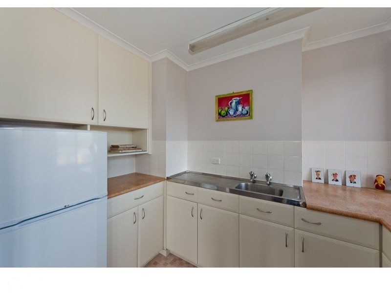 11/10 Ballawinnie Road, Lindisfarne TAS 7015