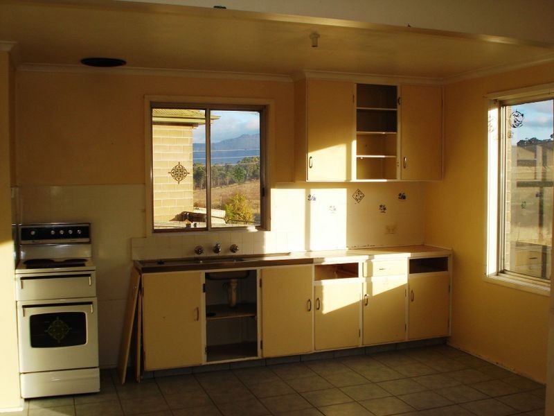 28 Plymouth Road, Gagebrook TAS 7030