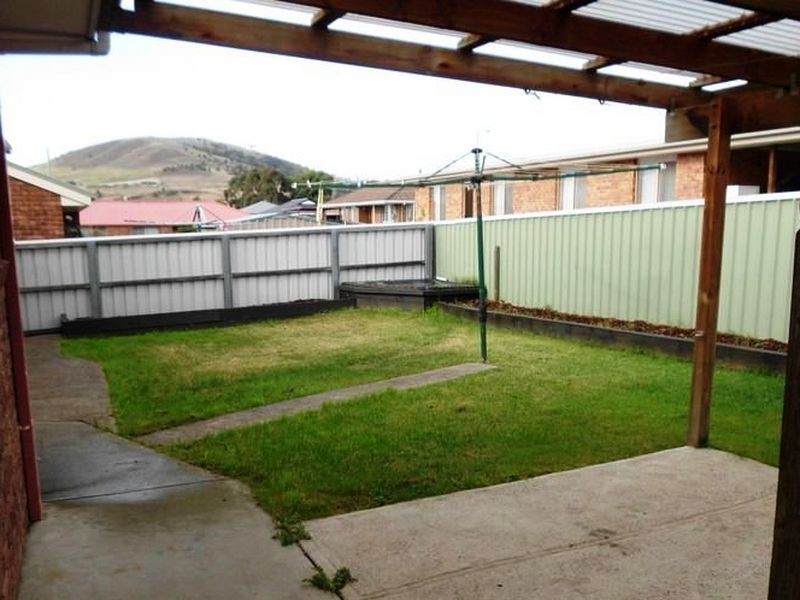 2/4 Melissa Street, Brighton TAS 7030