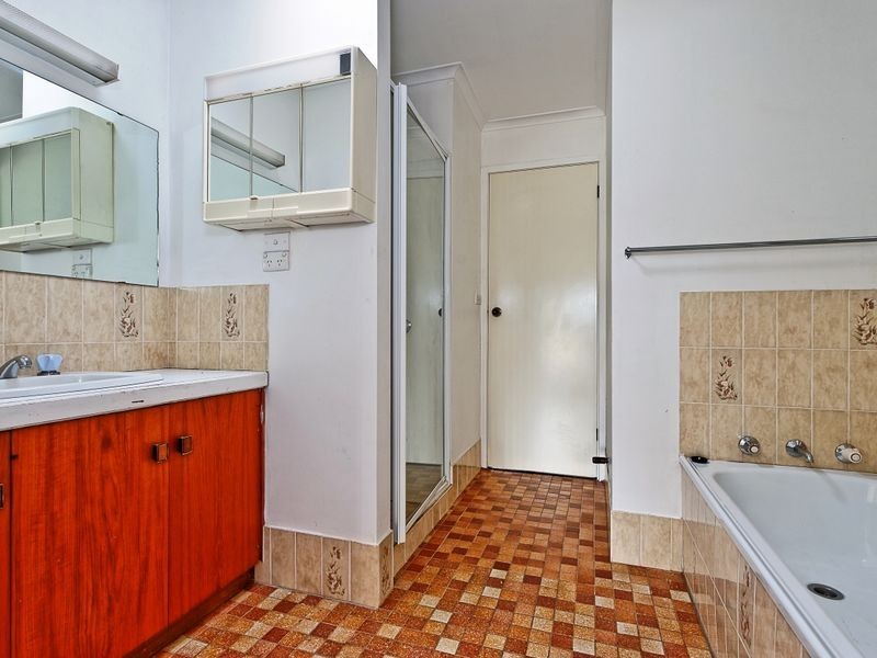 12 Tollard Place, Rokeby TAS 7019