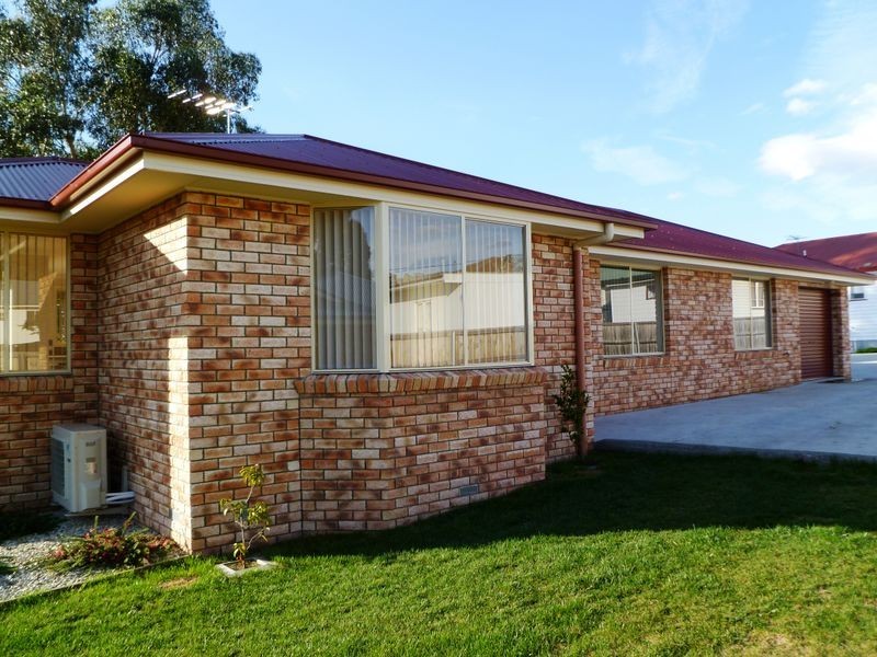 2/6 Erebus Court, Warrane TAS 7018