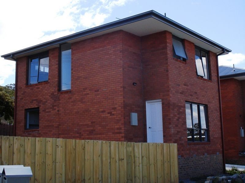 1/106 Abbotsfield Road, Claremont TAS 7011