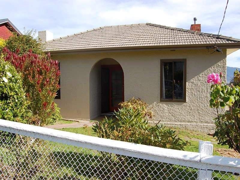 11 Cook Street, Lutana TAS 7009