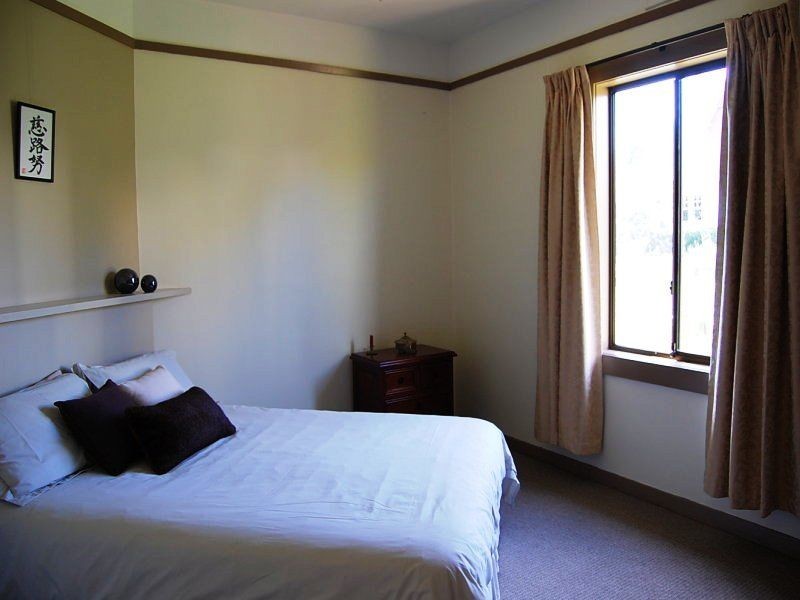 11 Cook Street, Lutana TAS 7009