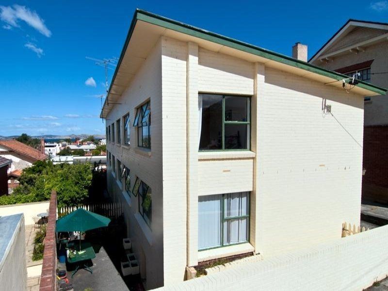 1/4 Ellerslie Road, Battery Point TAS 7004