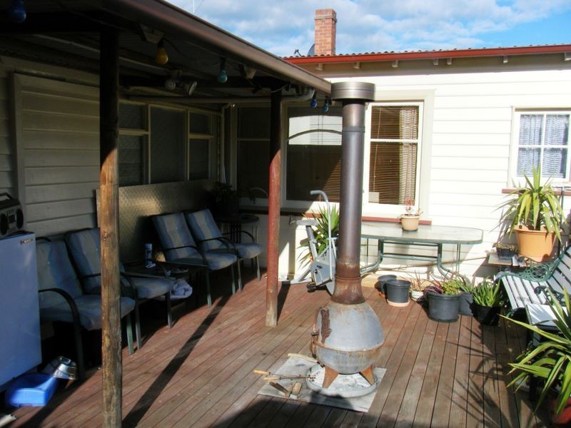 512 Main Road, Montrose TAS 7010