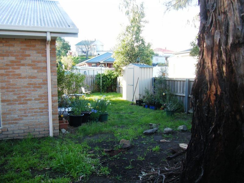 1/112 Albert Road, Moonah TAS 7009