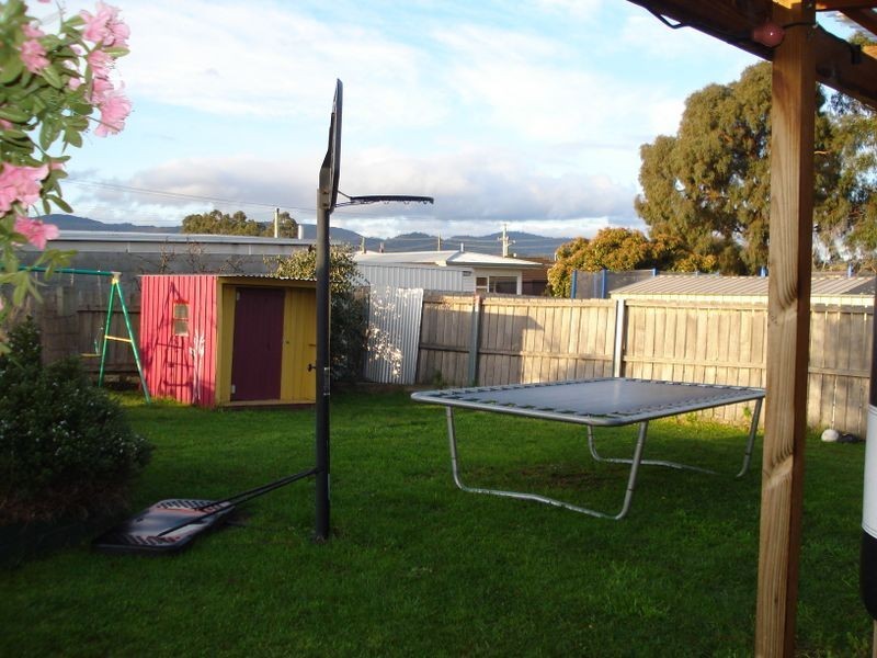 8 Erin Close, Brighton TAS 7030