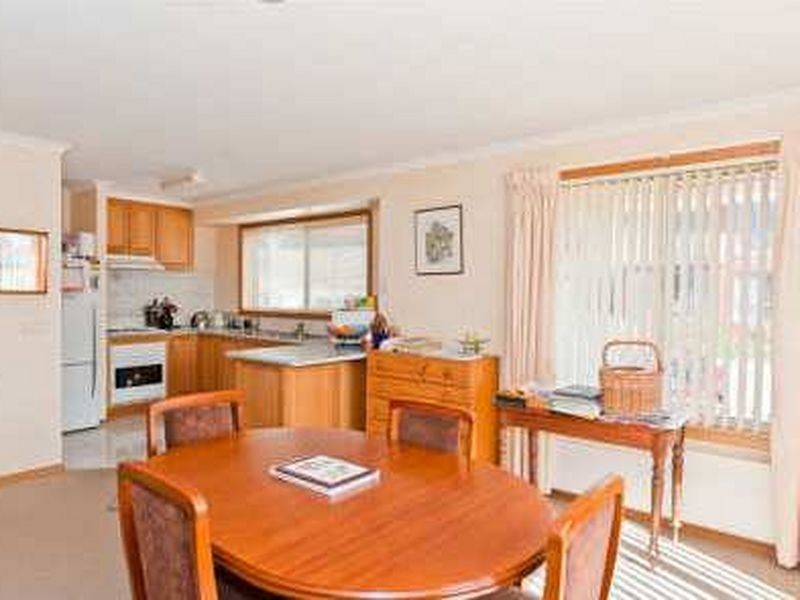 3/8 Albert Road, Moonah TAS 7009