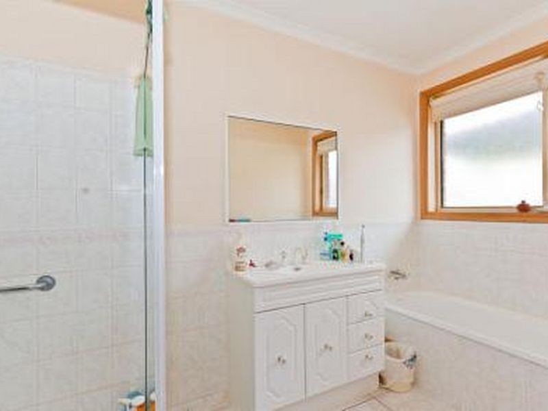 3/8 Albert Road, Moonah TAS 7009