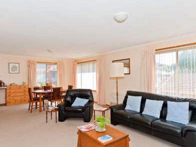 3/8 Albert Road, Moonah TAS 7009