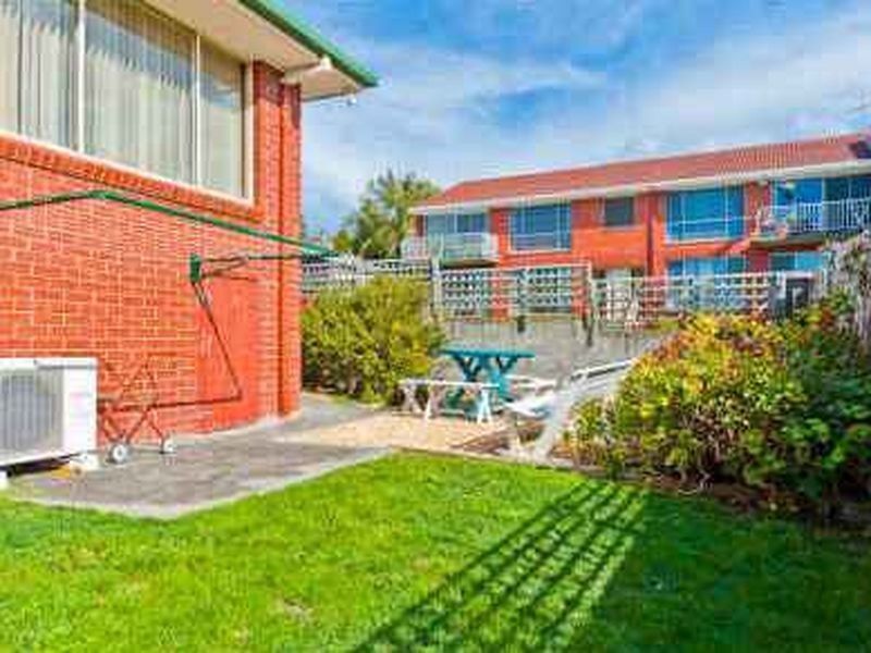 3/8 Albert Road, Moonah TAS 7009