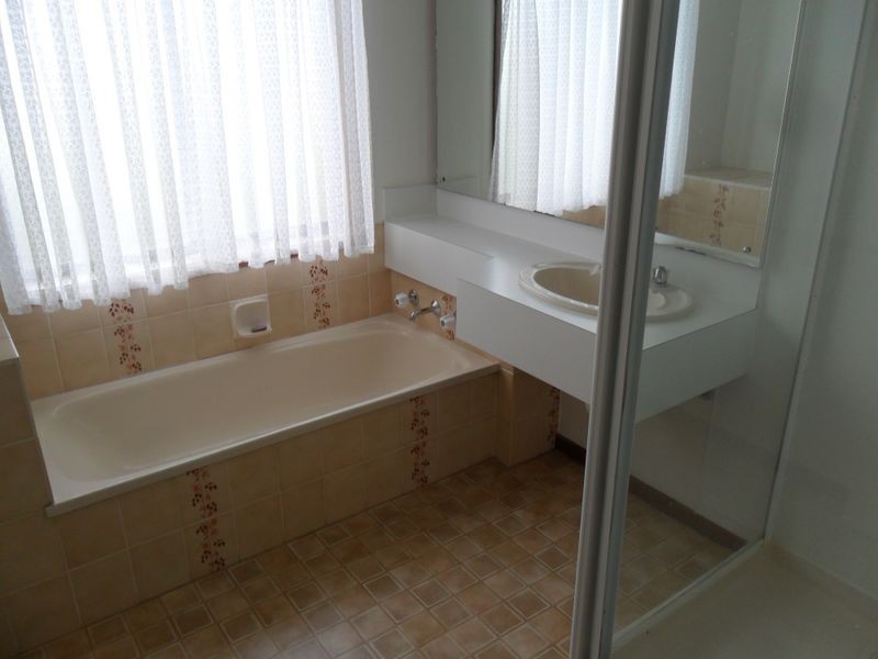 472 Main Road, Montrose TAS 7010