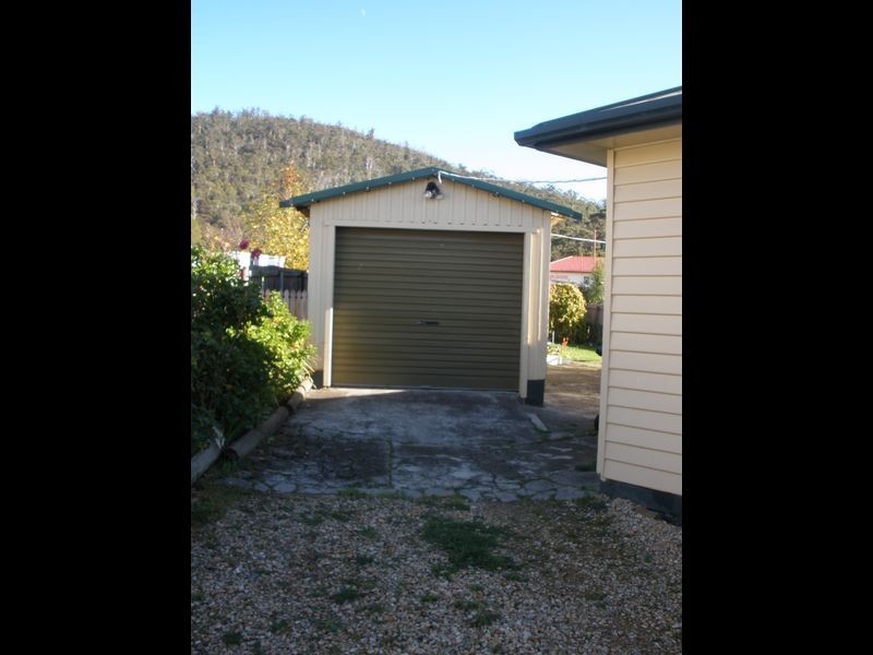 2 Boondar Street, Chigwell TAS 7011