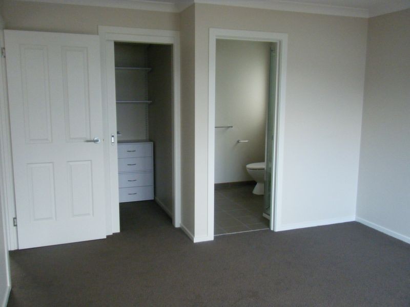 571 Oceana Drive, Howrah TAS 7018