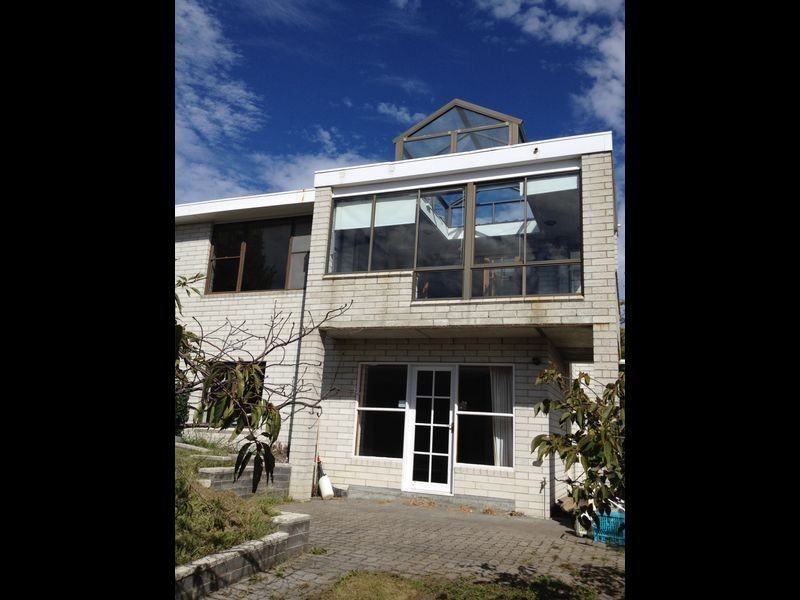 8 Tierson Place, Sandy Bay TAS 7005