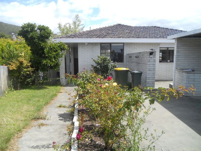 8 Tierson Place, Sandy Bay TAS 7005