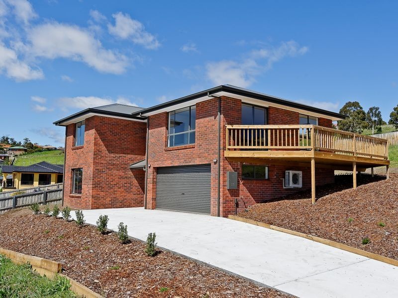 24 Navigators Rise, Granton TAS 7030
