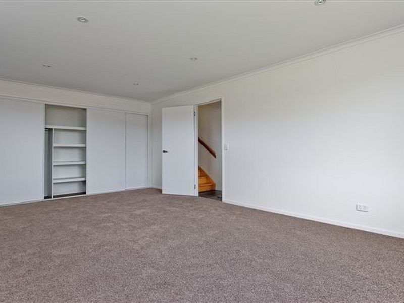 24 Navigators Rise, Granton TAS 7030