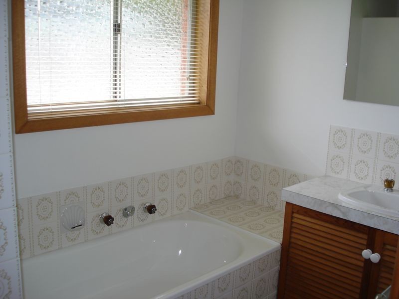 2/14 Carlton Street, New Town TAS 7008