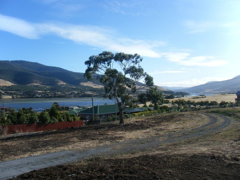 17 Serenity Drive, Dromedary TAS 7030