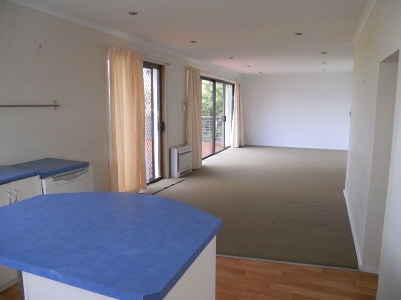 23 Conneware Crescent, Berriedale TAS 7011