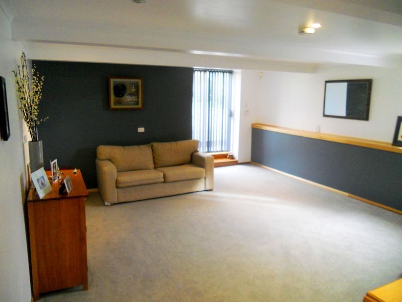 11 Vernon Avenue, Montrose TAS 7010