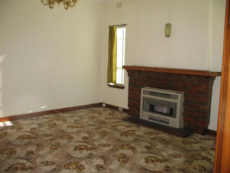 8 Roseville Place, Montrose TAS 7010