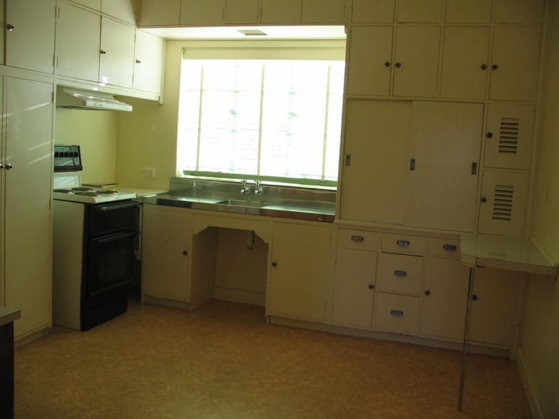 8 Roseville Place, Montrose TAS 7010