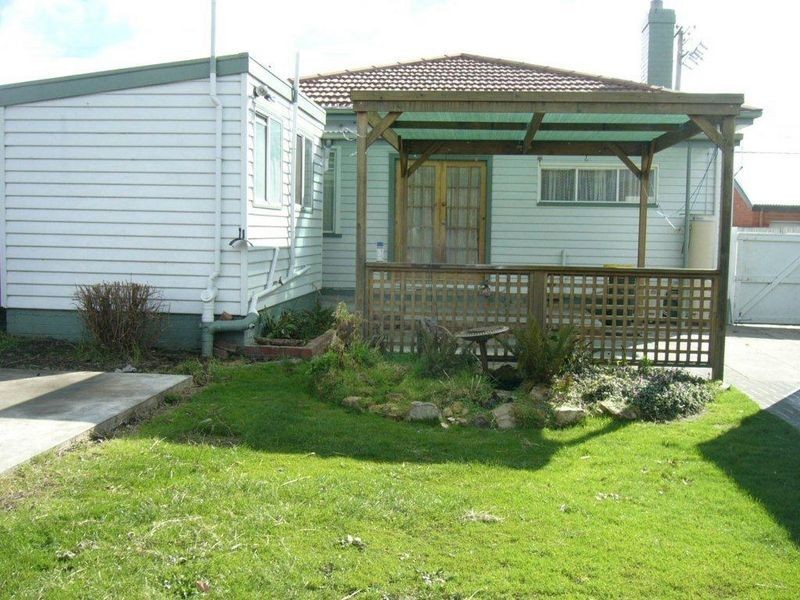 8 Charlotte Street, New Norfolk TAS 7140
