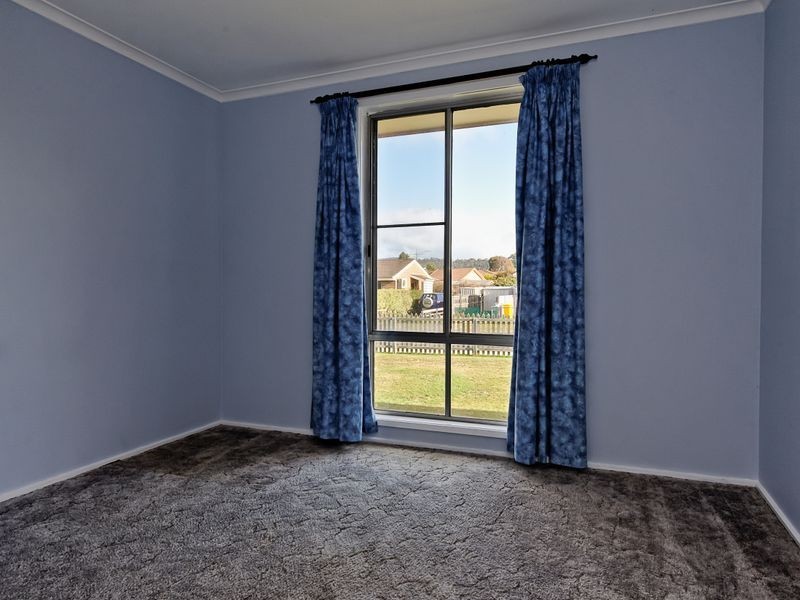 30 Cox Avenue, New Norfolk TAS 7140